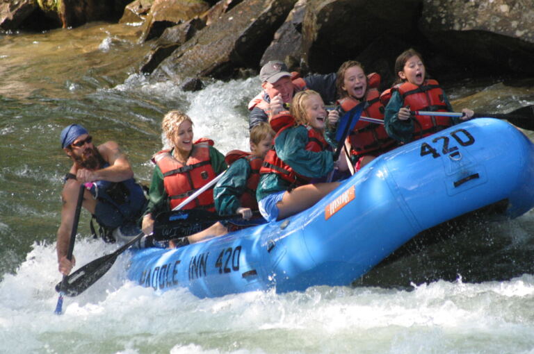 Paddin Inn Rafting scaled 768x510